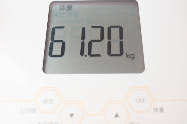3cmの生地に60kgの重りをぶら下げているイメージ
